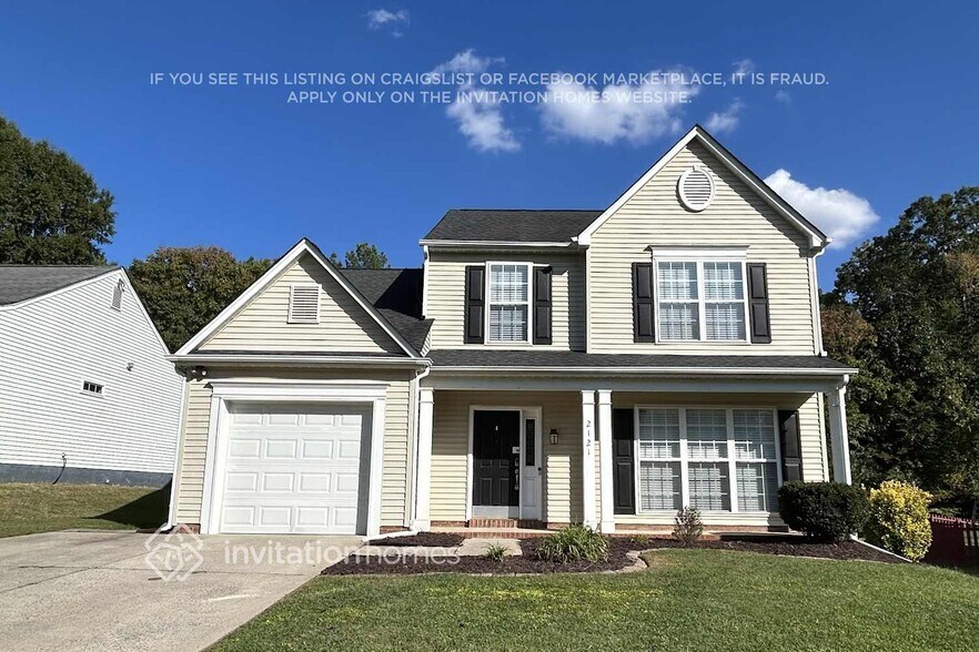 Primary Photo - 2121 Mallard Green Pl