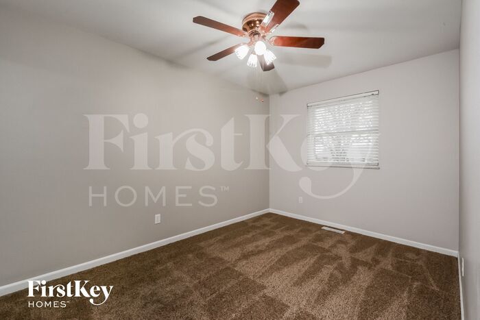 Building Photo - 1224 Yorktown Dr