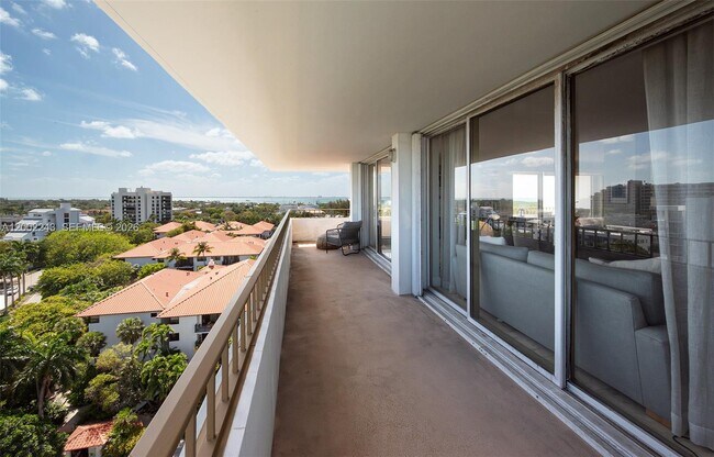 Building Photo - 155 Ocean Ln Dr