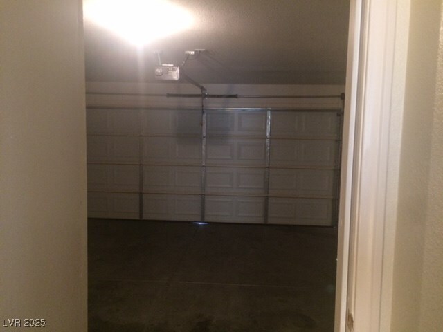Building Photo - 7920 Hornbeam Ct