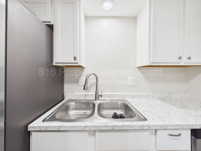 Building Photo - 3102 Eaton St