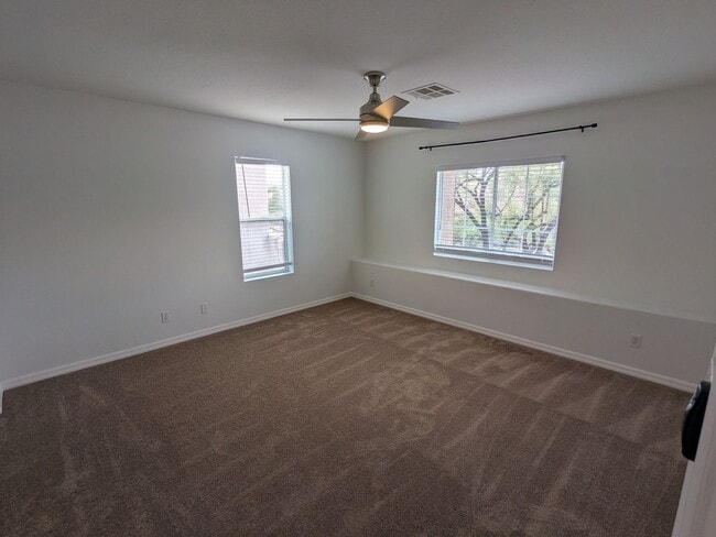 Building Photo - 1016 Royal Plum Ln