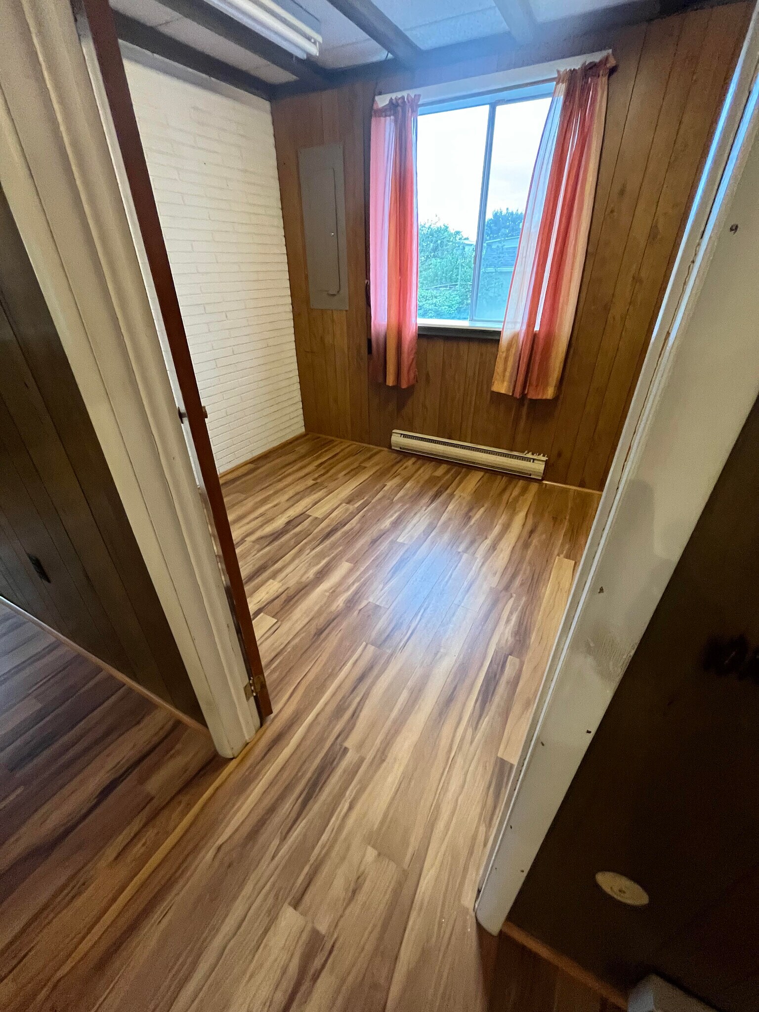 Building Photo - 15 Williams St