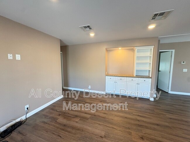 Building Photo - 38251 Desert Greens Dr E