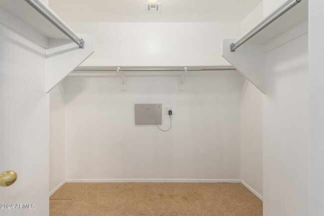 Building Photo - 4049 E Melinda Ln