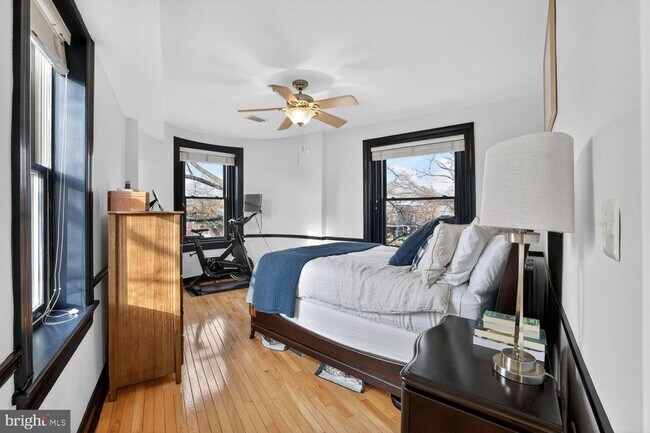 Building Photo - 150 Rhode Island Ave NW