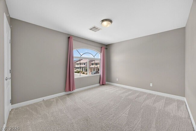 Building Photo - 9610 Twin Rivers Ct