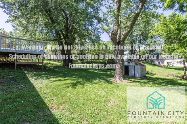 Building Photo - 1808 N Kiger Rd