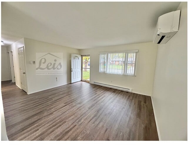 Building Photo - 1449 Skylark Dr