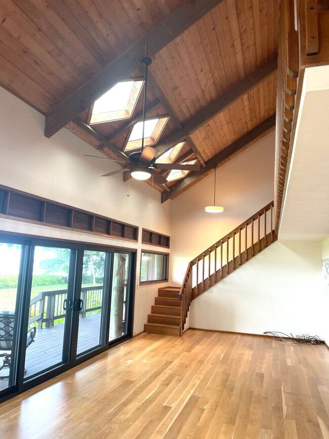 Building Photo - 49-51 Kamehameha Hwy