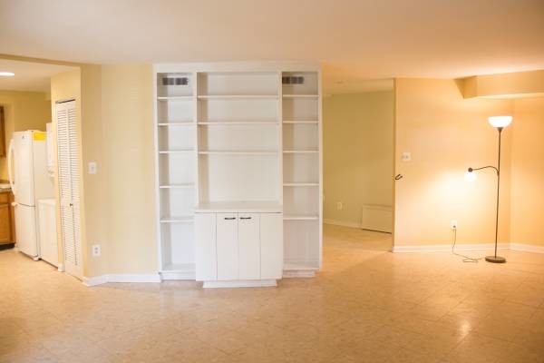 Building Photo - 3405 Greenway