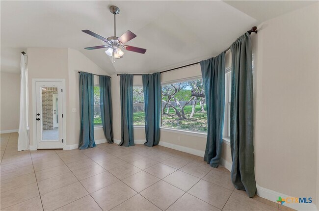 Building Photo - 781 Meridian Dr