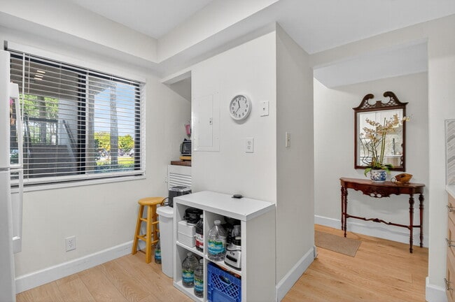 Building Photo - 3050 Presidential Way