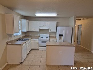 Building Photo - 11239 Country Canyon