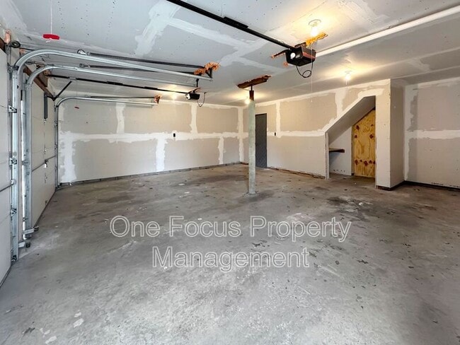 Building Photo - 340 Washington St N