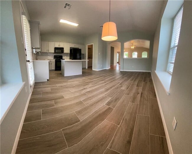 Building Photo - 3233 Winding River Trail