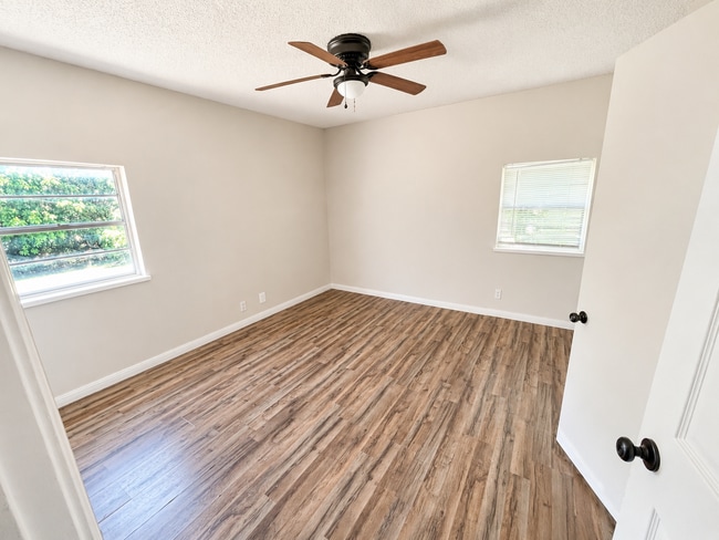Building Photo - AVAILABLE NOW; APPLY TODAY ON OUR WEBSITE!!!