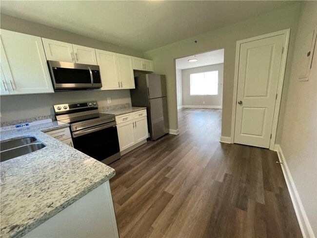 Building Photo - 259 Stone Mountain St