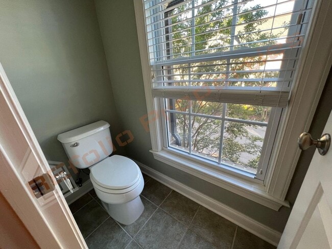 Building Photo - Fresh Paint, New Carpet - Elegant 3 Story ...