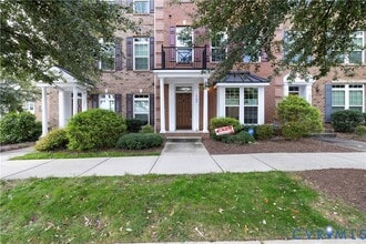 Building Photo - 1903 Old Brick Rd