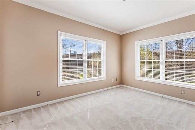 Building Photo - 3636 Habersham Rd NW