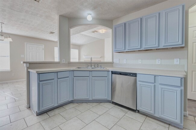 Building Photo - 3434 Fiorella Way