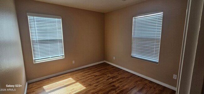 Building Photo - 21147 E Avenida Del Valle