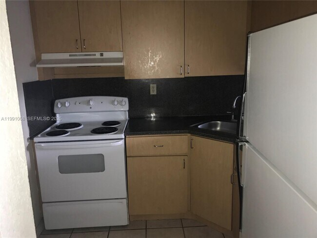 Building Photo - 4550 NW 9th St