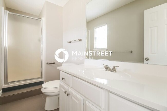 Building Photo - 3 Bedroom Pet-Friendly Home in Kansas City...