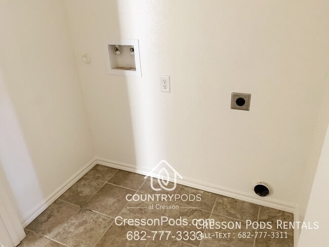 Building Photo - 6049 Sanchez Dr
