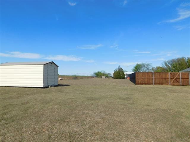 Building Photo - 10971 Lake Crest Dr