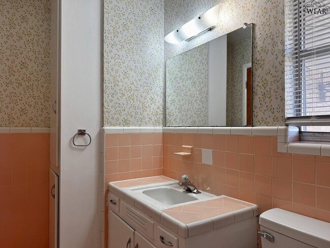 Building Photo - 4522 Westward Dr