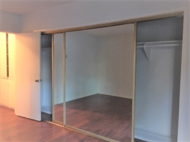 Building Photo - Winbury #104