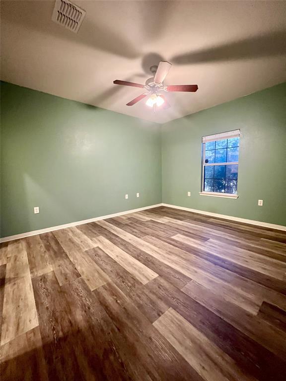 Building Photo - 1307 Walnut Ave