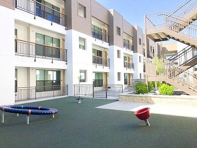 Building Photo - 2585 El Camino Real
