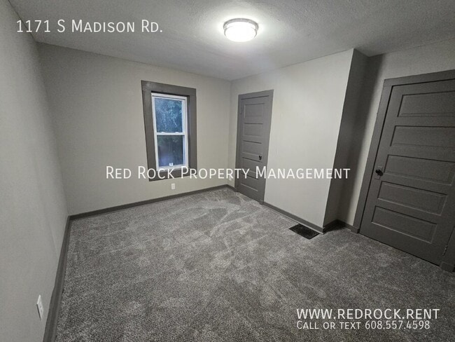 Building Photo - 1171 S Madison Rd