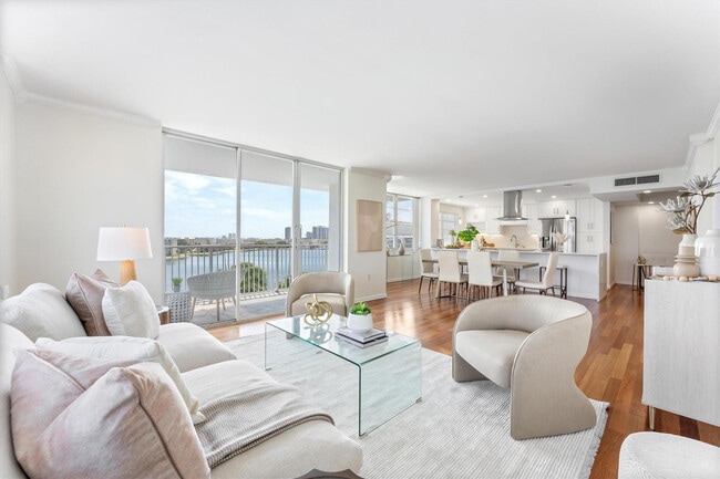 Building Photo - 2851 NE 183rd St