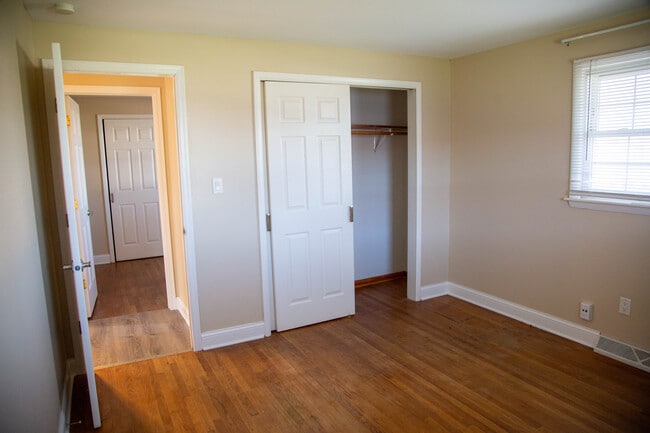 Building Photo - 516 s second ST