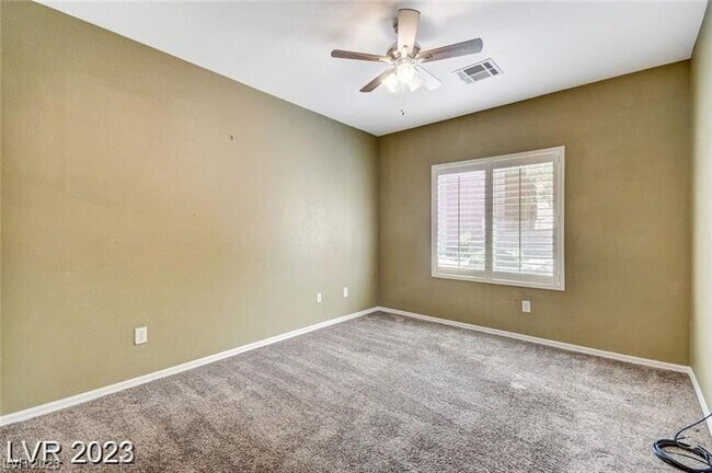 Building Photo - 2249 Canyonville Dr