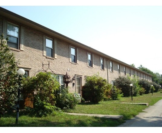 Eagle Trace Apartments Eaton, OH Apartment Finder