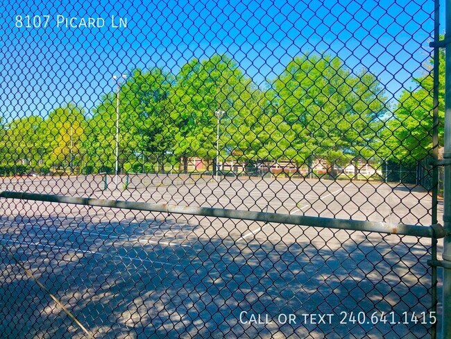Building Photo - 8107 Picard Ln