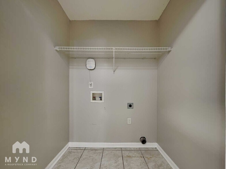 Building Photo - 6491 Gina Agha Cir