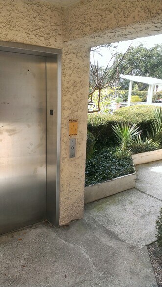 Building Photo - 90 Helmsman Way