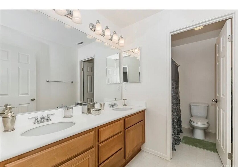Building Photo - 11222 Littler Ln