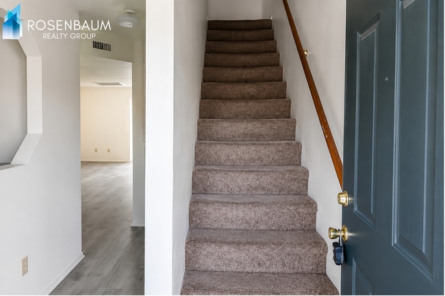 Building Photo - 2-Bedroom, 1.5-Bath 2-story in 4-Plex with mountain views in Prescott Valley
