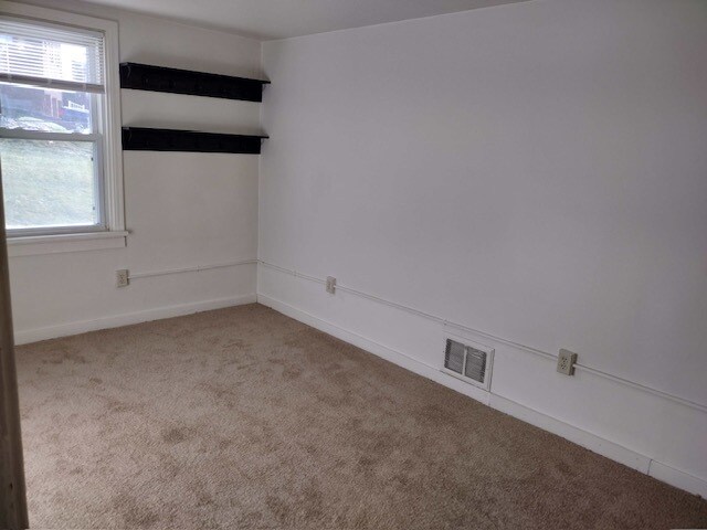 2nd Bedroom - 2009 Madden Rd