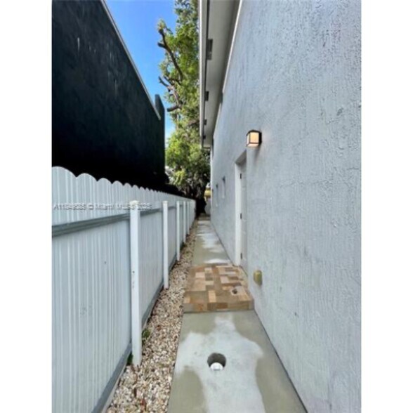 Building Photo - 2957 NW 45th St