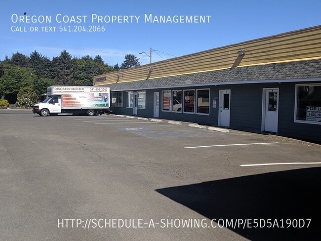Building Photo - 1800 SE Hwy 101