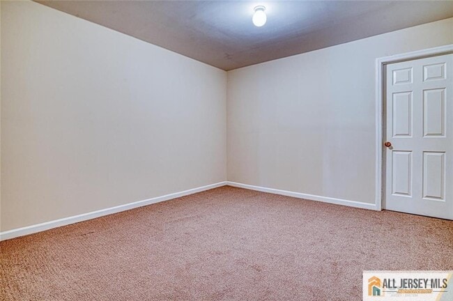 Building Photo - 1802 Schindler Dr