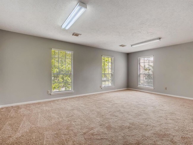 Building Photo - 1406 Westray Ct
